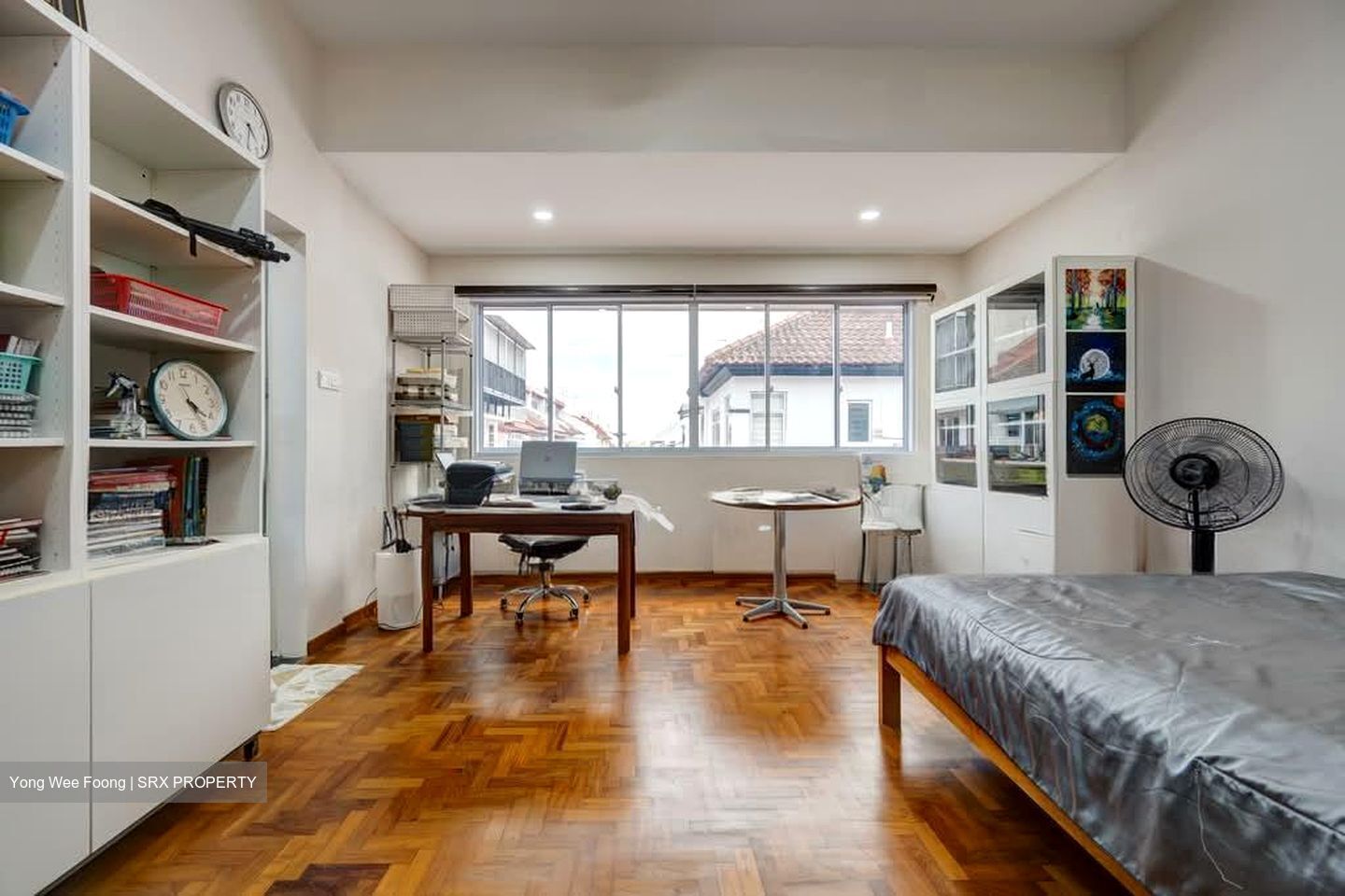 Flora Road (D17), Terrace #553421301
